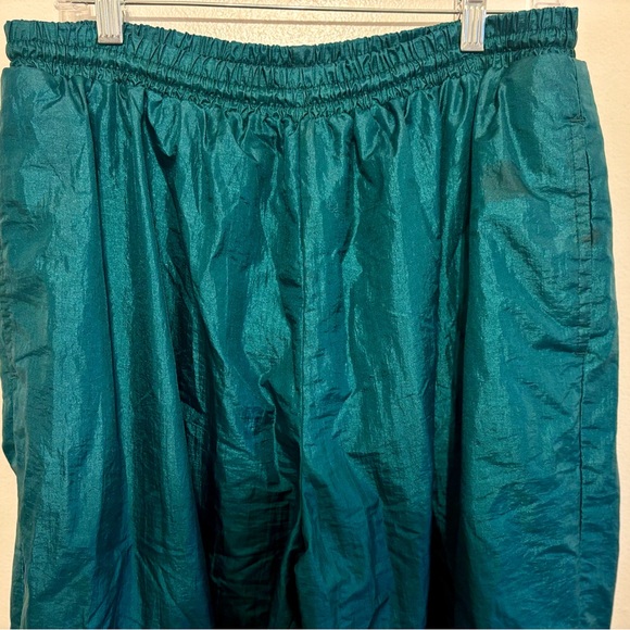 VTG Men’s Windbreaker Joggers - Picture 3 of 7